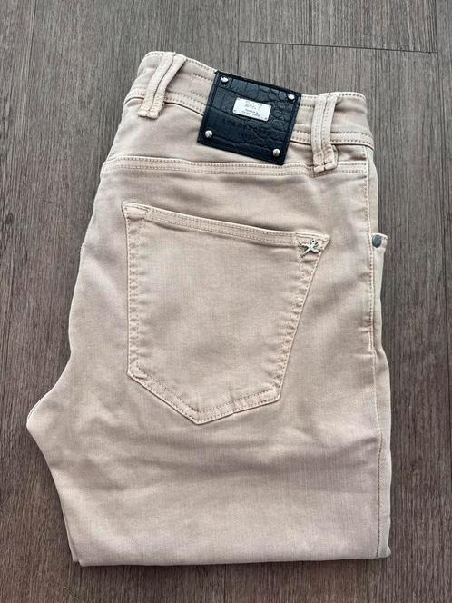 Tramarossa jeans size 33 type Leonardo Slim, Kleding | Heren, Spijkerbroeken en Jeans, Zo goed als nieuw, W33 - W34 (confectie 48/50)