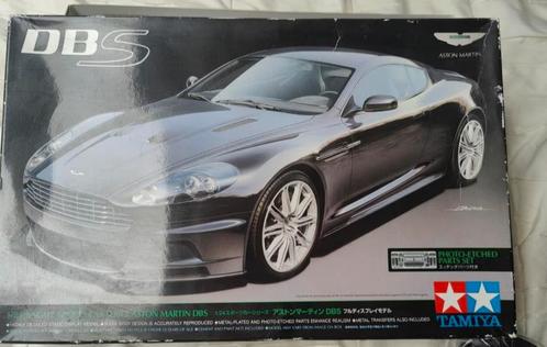 Tamiya Aston Martin DBS + Detail Up Hobby Design, Hobby en Vrije tijd, Modelbouw | Auto's en Voertuigen, Nieuw, Auto, Groter dan 1:32