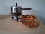 Fonduset met 6 borden,6 vorkjes,3 potjes niet electrisch, Ophalen, Gebruikt, Fondueset