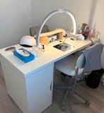 Table de prothésiste ongulaire avec extracteur, Maison & Meubles, Bureaux, Enlèvement ou Envoi, Comme neuf