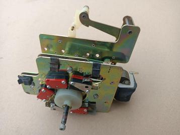 Cam Switch + Motor Rowe-AMi MM5 (1971) jukebox   beschikbaar voor biedingen