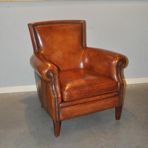 Roy, kleine schapenleren fauteuil, Antiek en Kunst, Antiek | Meubels | Stoelen en Sofa's, Ophalen of Verzenden