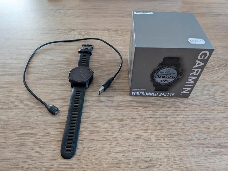 Garmin forerunner 945 lte, Handtassen en Accessoires, Sporthorloges, Zo goed als nieuw, iOS, Zwart, GPS, Waterdicht, Ophalen of Verzenden