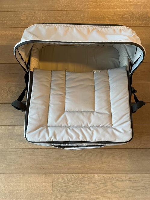 Mountain Buggy Urban Jungle Reiswieg, Kinderen en Baby's, Buggy's, Gebruikt, Regenhoes, Ophalen
