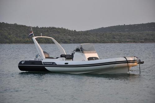 Capelli Tempest semi-rigide boot, Watersport en Boten, Rubberboten, Zo goed als nieuw, Overige merken, 200 pk of meer, Benzine