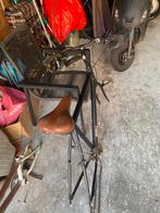 Frame van een fiets te koop welke staat ergens op foto, Ophalen