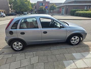 Opel corsa AUTOMAAT 1.0 benzine km 212.000 beschikbaar voor biedingen