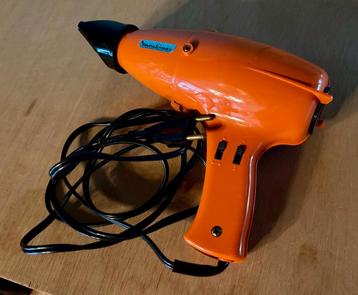 Vintage haardroger Moulinex  beschikbaar voor biedingen