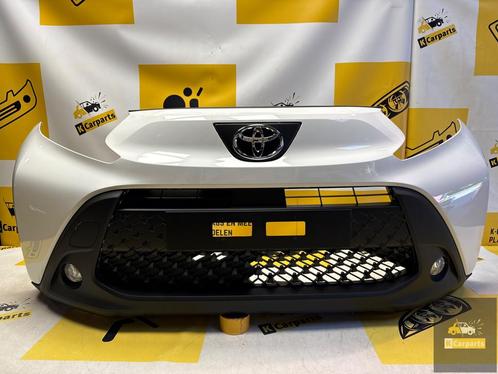 Toyota Aygo X Voorbumper origineelCompleet52119-OH19nieuw, Auto-onderdelen, Carrosserie, Bumper, Toyota, Voor, Gebruikt