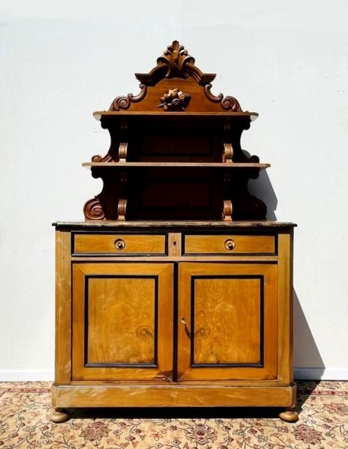 Antiek Louis-Philippe buffetkast, Huis en Inrichting, Kasten | Buffetkasten, Gebruikt, Met lade(s), Met deur(en), Met plank(en)