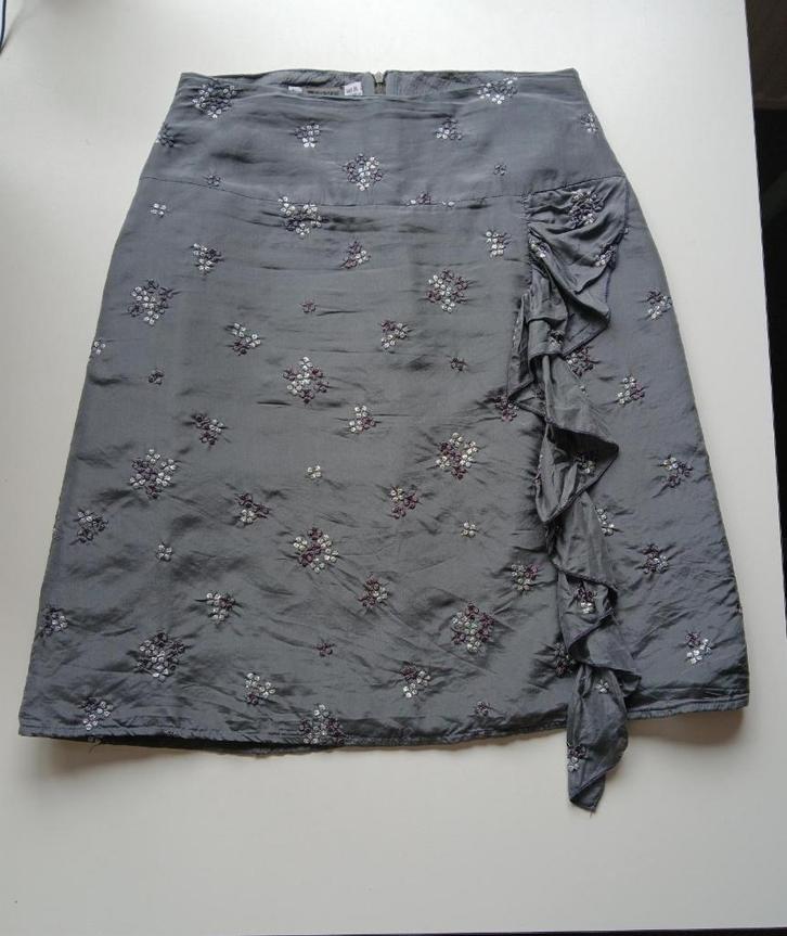 Soepelvallende rok – merk: Lieve Schoetens – maat: 42, Kleding | Dames, Rokken, Zo goed als nieuw, Maat 42/44 (L), Grijs, Knielengte