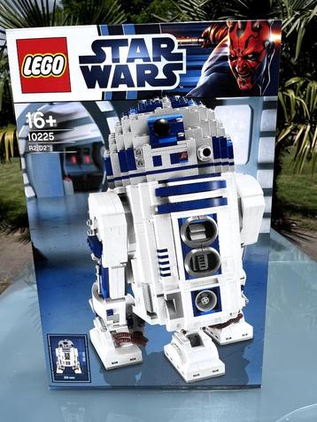 Lego 10225 Star Wars R2-D2 beschikbaar voor biedingen