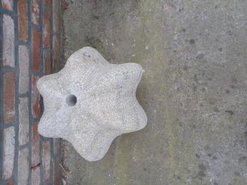 Granieten ornament voor fontein vijver beschikbaar voor biedingen