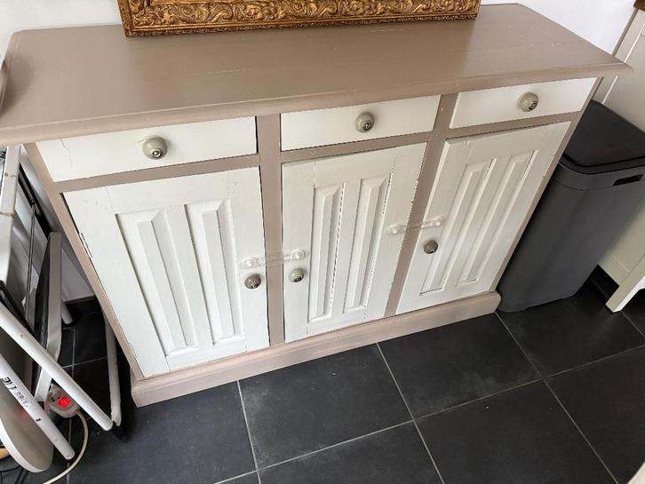 Buffet et étagère, Maison & Meubles, Armoires | Buffets, Utilisé, 200 cm ou plus, 100 à 150 cm, 25 à 50 cm, Avec tiroir(s), Avec porte(s)