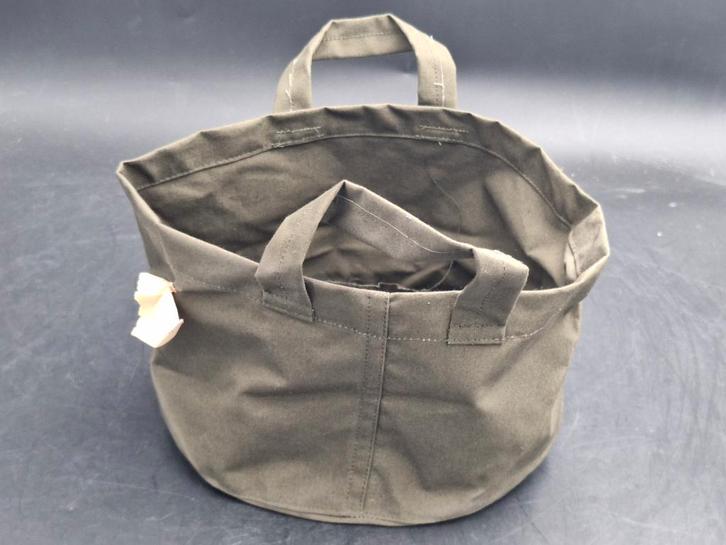 oude groene waskom, 1970, Collections, Objets militaires | Général, Armée de terre, Enlèvement ou Envoi