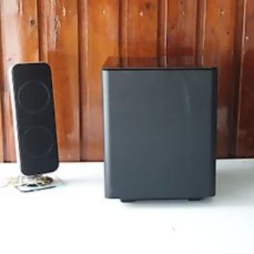 2 x PHILIPS In-Actieve SUBWOOFER, 200 Watt. Nu 35 euro pst.  disponible aux enchères