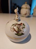 Porseleinen snoepdoos van Herend, Ophalen