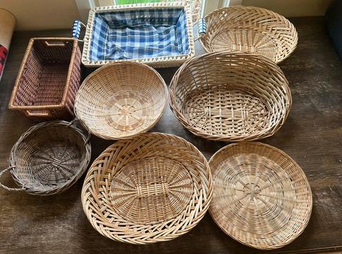 Rieten manden, Huis en Inrichting, Woonaccessoires | Schalen en Manden, Zo goed als nieuw, Ophalen of Verzenden