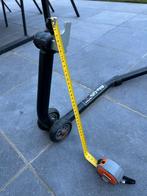 Paddock stand, Motoren, Ophalen