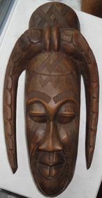 Handgesneden Afrikaans masker, Antiek en Kunst, Ophalen of Verzenden