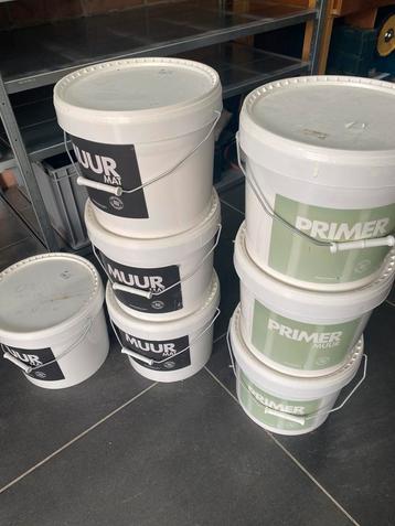 Paint Factory verf wit Muur Mat (40l) en Primer (29l) beschikbaar voor biedingen