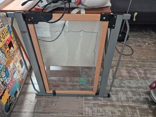 Traphekje om tussen muur en leuning te klemme, Kinderen en Baby's, Traphekjes, Zo goed als nieuw, Ophalen