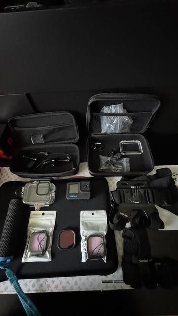 GoPro Hero 11 + accessoires beschikbaar voor biedingen