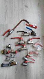 Diverse afsluiter kogelkranen DN10 DN20 PN40, Enlèvement ou Envoi, Comme neuf