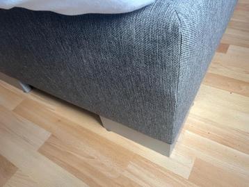Boxspring te koop beschikbaar voor biedingen