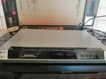 LG RH277H DVD Recorder avec disque dur intégré HDMI et USB beschikbaar voor biedingen