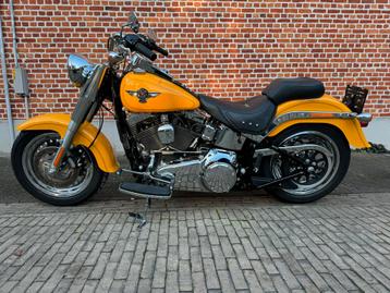 Harley Davidson Fatboy chrome yellow in concourstaat  disponible aux enchères