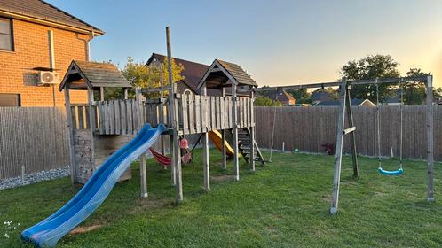 Houten speelhuisje speel kasteel, Kinderen en Baby's, Speelgoed | Buiten | Speelhuisjes, Zo goed als nieuw, Hout, Ophalen
