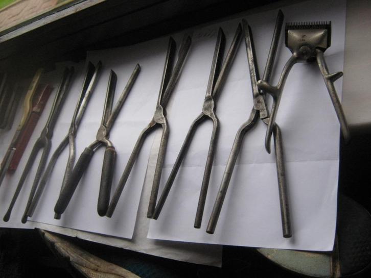 ANTIEK GEREEDSCHAP VOOR KAPPERS, Antiek en Kunst, Antiek | Gereedschap en Instrumenten, Ophalen of Verzenden