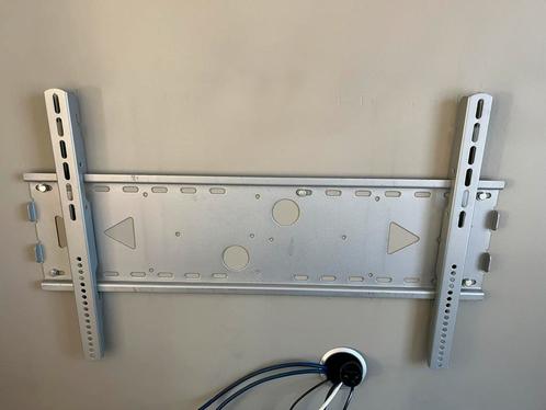 Tv muurbeugel universeel, Audio, Tv en Foto, Televisiebeugels, Zo goed als nieuw, Ophalen