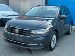 **Volkswagen Tiguan//1.5TSI dsg//dealer**, Auto's, 1498 cc, 4 cilinders, Adaptive Cruise Control, Leder
