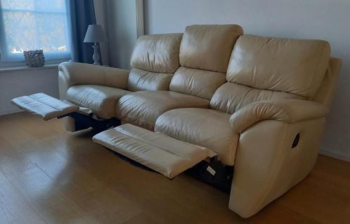 Chateau d'Ax bank in beige leer, zeer comfortabele 3-zitbank, Huis en Inrichting, Zetels | Zetels, Gebruikt, Rechte bank, Driepersoons