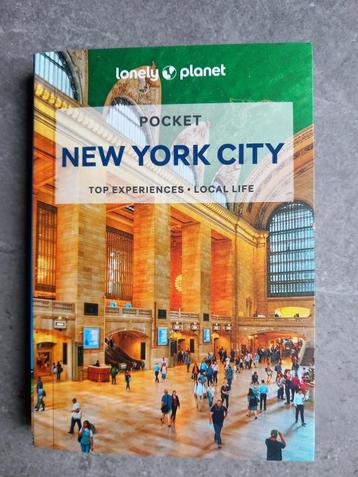 Guide touristique de New York avec une nouvelle ou une nouve