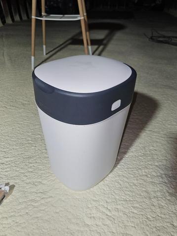 Tommee Tippee Twist & Click luieremmer beschikbaar voor biedingen