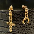 Goudkleurige oorbellen met kruis en hanger, Ophalen of Verzenden, Zo goed als nieuw, Goud, Hangers