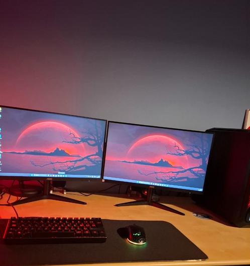 Gaming PC Erazer+ toetsenbord + schermen + muis + muismat, Computers en Software, Desktop Pc's, Zo goed als nieuw, 3 tot 4 Ghz