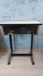 Vintage retro schooltafel / schoolbureau / lessenaar, Ophalen