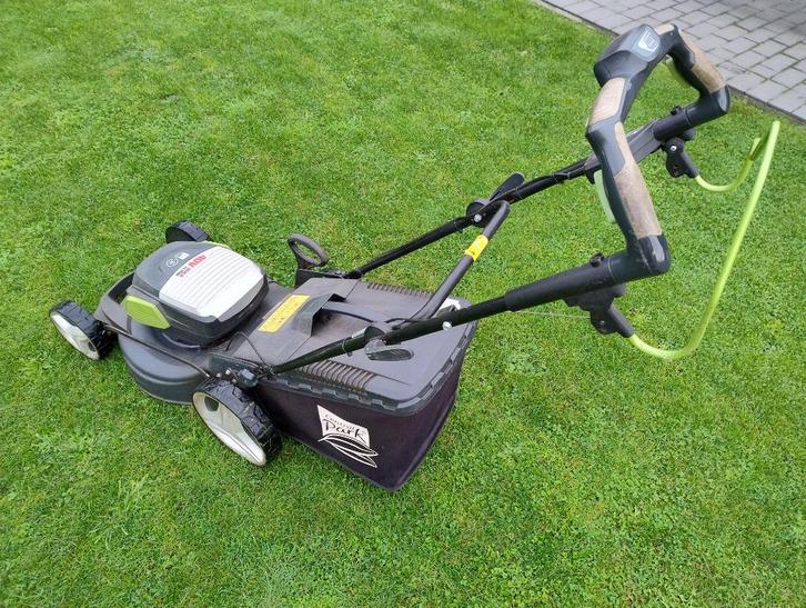 Central Park Accu Grasmaaier 🌱 40V 🌱, Tuin en Terras, Grasmaaiers, Zo goed als nieuw, Accu-grasmaaier, Elektrische starter, Mulchfunctie