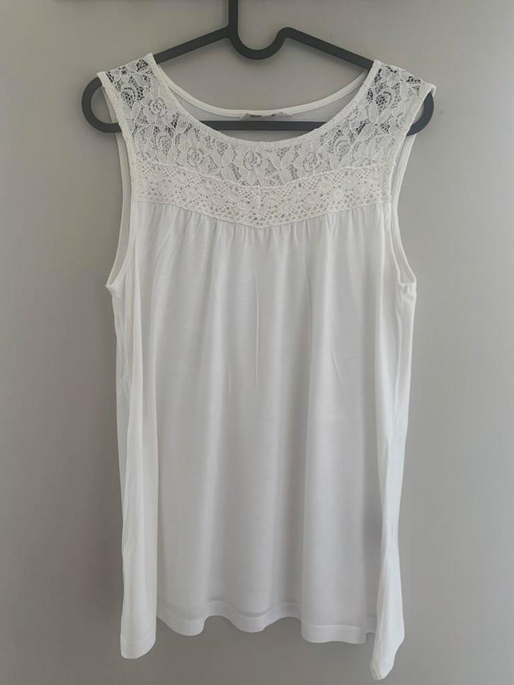Wit topje, Kleding | Dames, Topjes, Zo goed als nieuw, Maat 36 (S), Wit, Zonder mouw, Ophalen of Verzenden