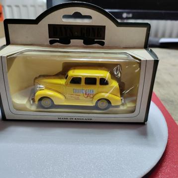 Chevrolet "yellow cab" 1939 TAXI (31/10) beschikbaar voor biedingen