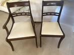 2 stoelen donkerhout met beige stoffen zit, Huis en Inrichting, Stoelen, Ophalen, Hout, Gebruikt, Twee