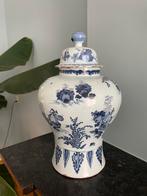 Vase en poterie de Delft - chinoiserie, Antiquités & Art, Antiquités | Céramique & Poterie, Enlèvement ou Envoi