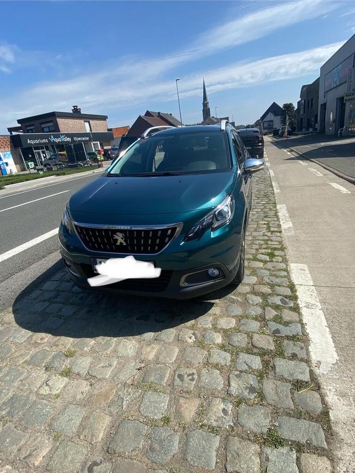 Peugeot 2008 cross over 77600 km, Auto's, Peugeot, Particulier, ABS, Adaptieve lichten, Adaptive Cruise Control, Airbags, Airconditioning