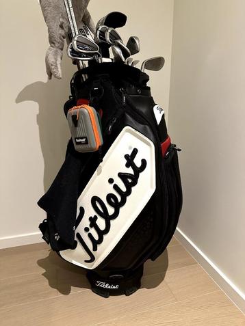 Titleist midsize tour staff cartbag beschikbaar voor biedingen
