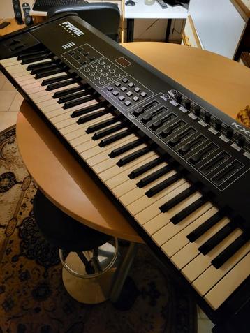 Clavier MIDI Fame Digital KX61C