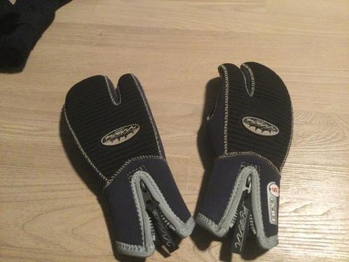 3 Finger Gloves “Waterproof Crux” 5mm size XS nieuw aan 20€, Watersport en Boten, Duiken, Nieuw, Overige typen, Ophalen of Verzenden